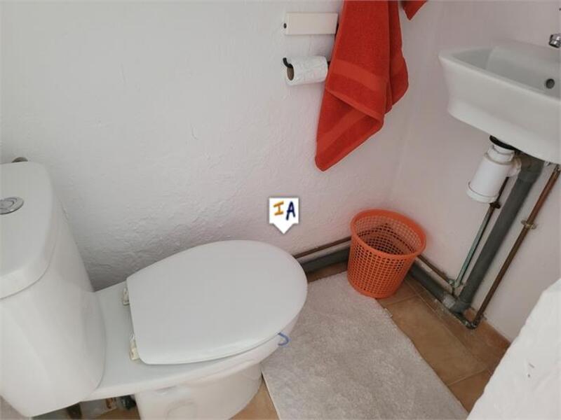 2 bedroom Townhouse for sale