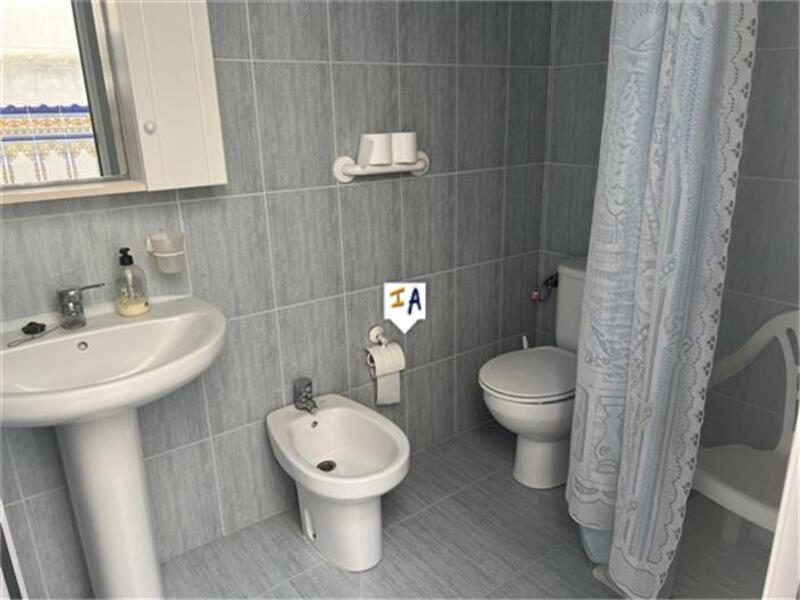 3 slaapkamer Gezinswoning Te koop