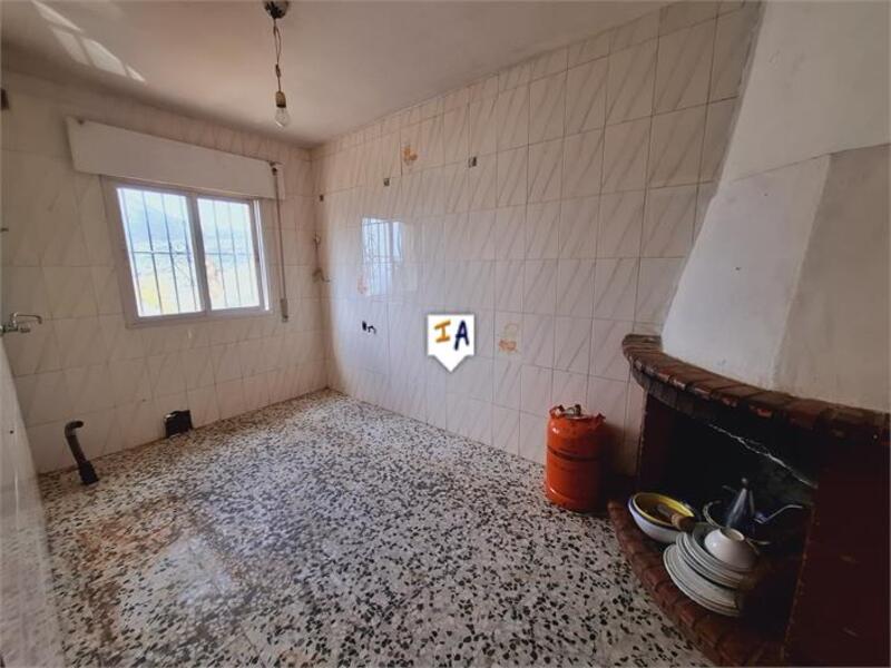 2 bedroom Townhouse for sale
