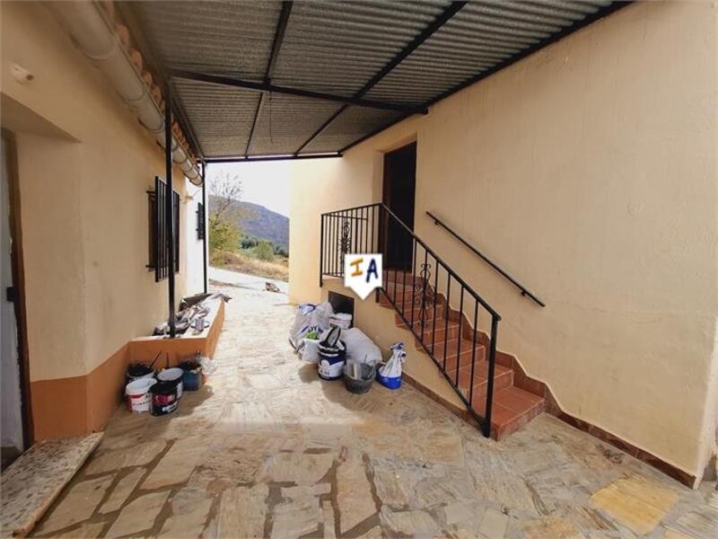 2 bedroom Townhouse for sale