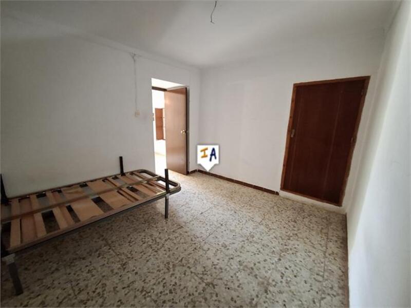 2 bedroom Townhouse for sale