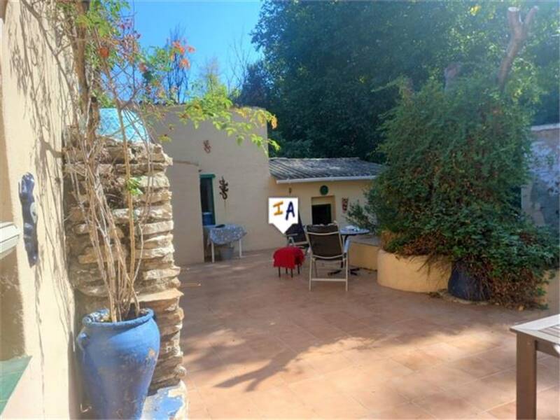 3 Schlafzimmer Landhaus zu verkaufen