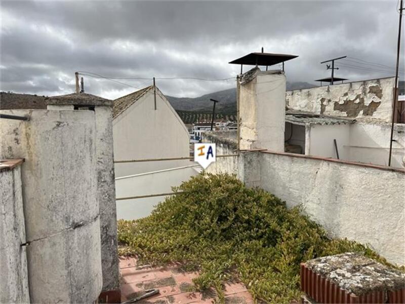 3 bedroom Townhouse for sale