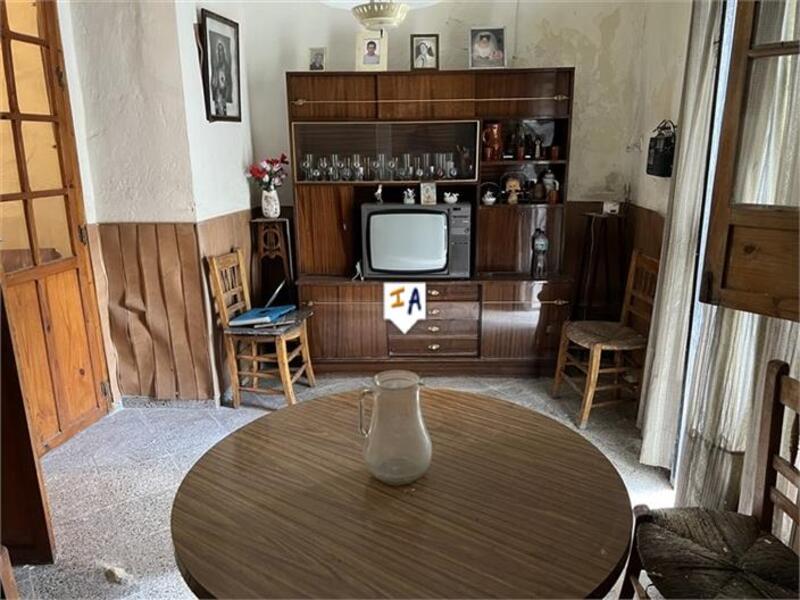 3 bedroom Townhouse for sale