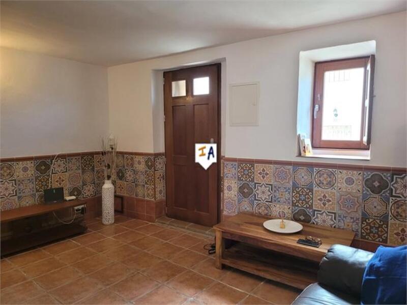 2 bedroom Townhouse for sale