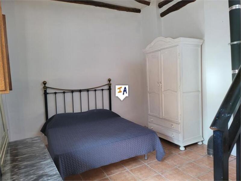 2 bedroom Townhouse for sale