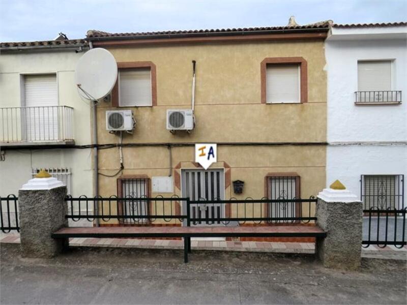 3 bedroom Townhouse for sale