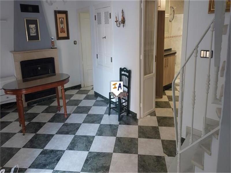 3 bedroom Townhouse for sale