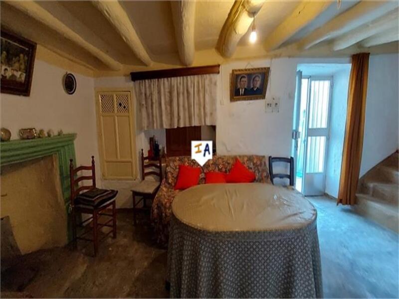 5 bedroom Country House for sale