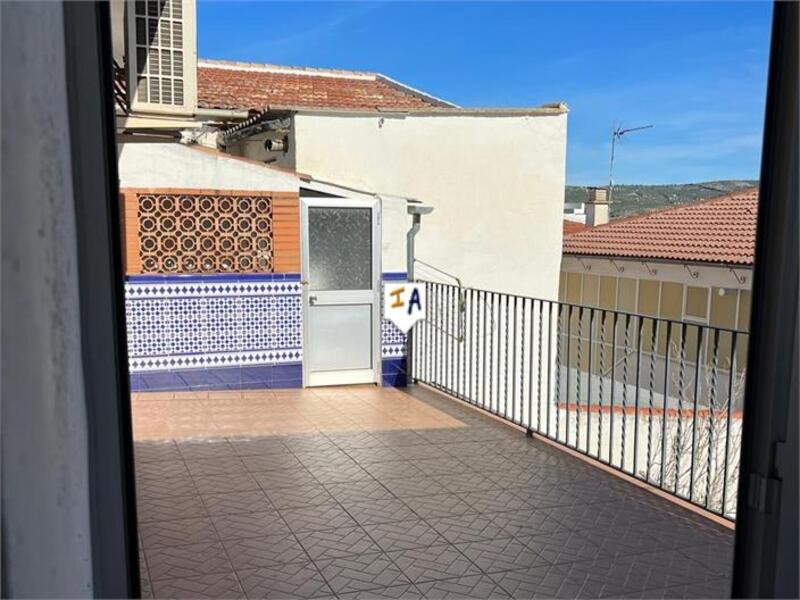 3 bedroom Townhouse for sale