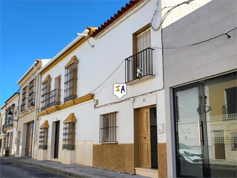 Rekkehus til salgs i Casariche, Sevilla