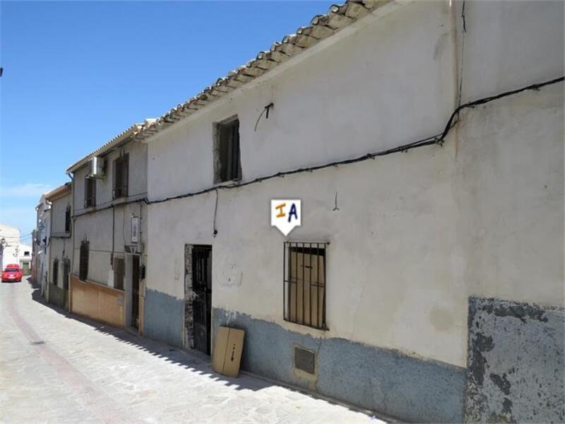 Townhouse for sale in Martos, Jaén