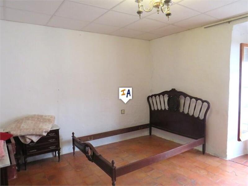 5 slaapkamer Gezinswoning Te koop