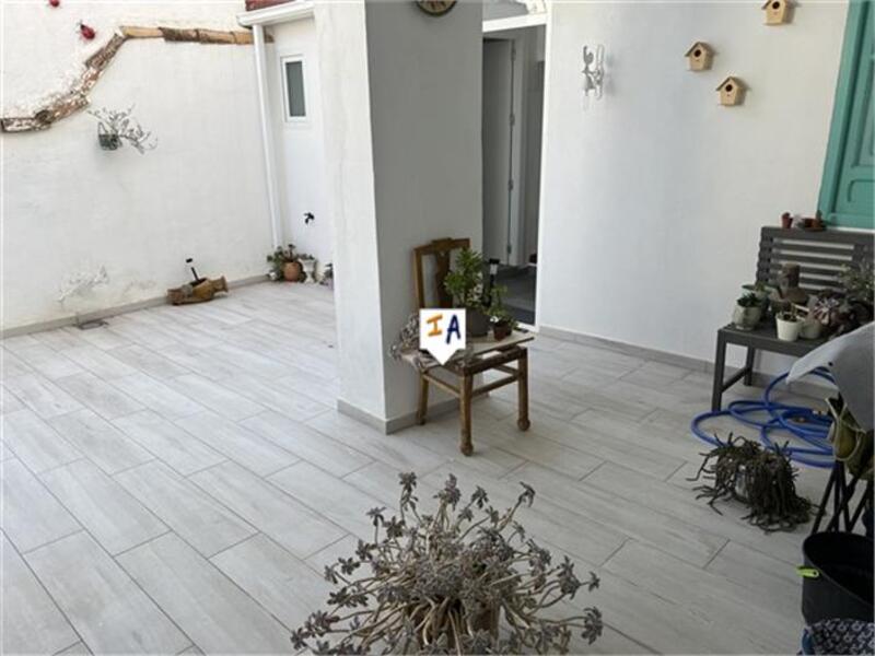3 bedroom Townhouse for sale