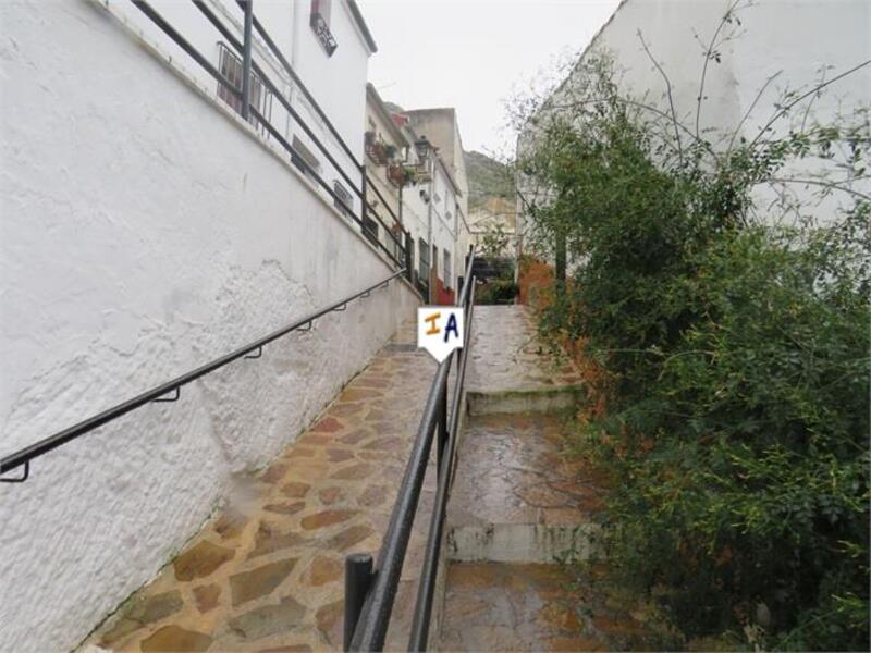 1 bedroom Townhouse for sale
