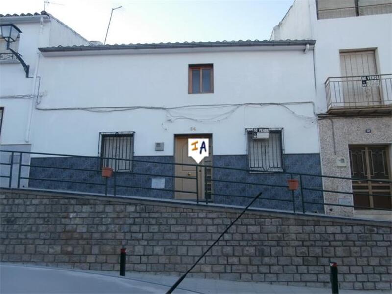 Townhouse for sale in Alcaudete, Jaén