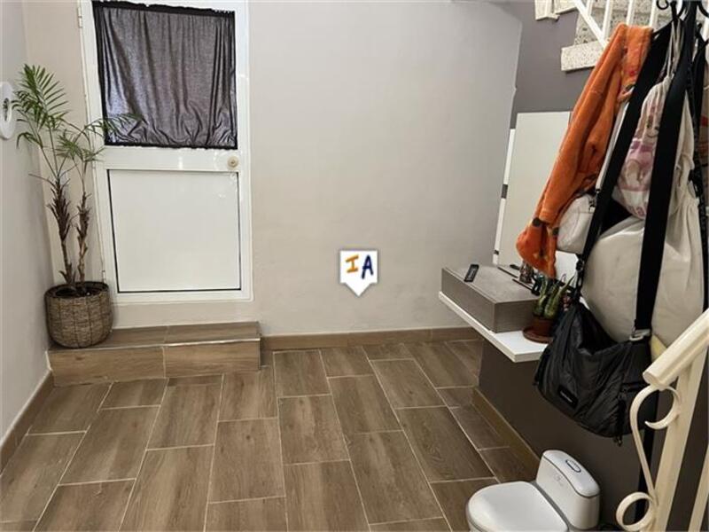 3 slaapkamer Gezinswoning Te koop