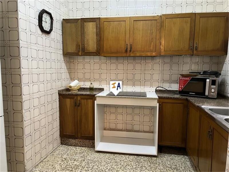 4 Schlafzimmer Stadthaus zu verkaufen