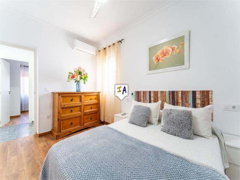 9 Cuarto Villa en venta