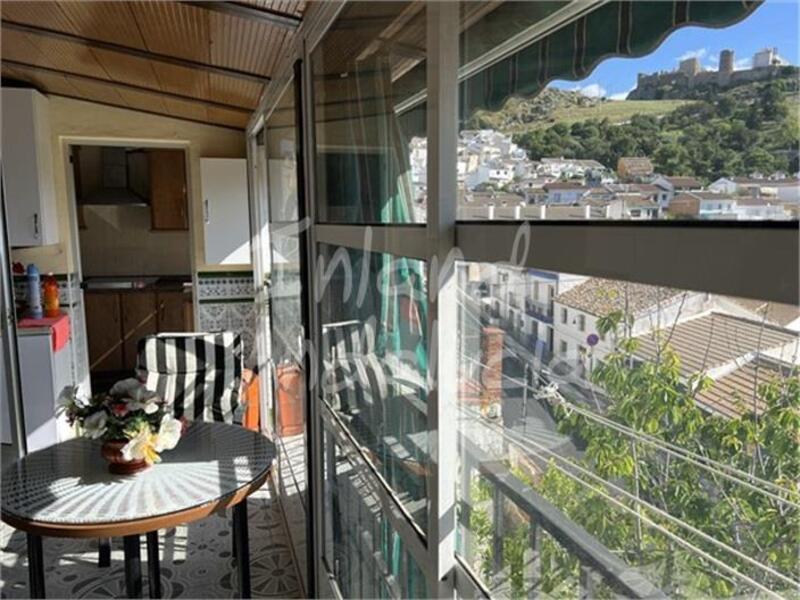 5 bedroom Townhouse for sale