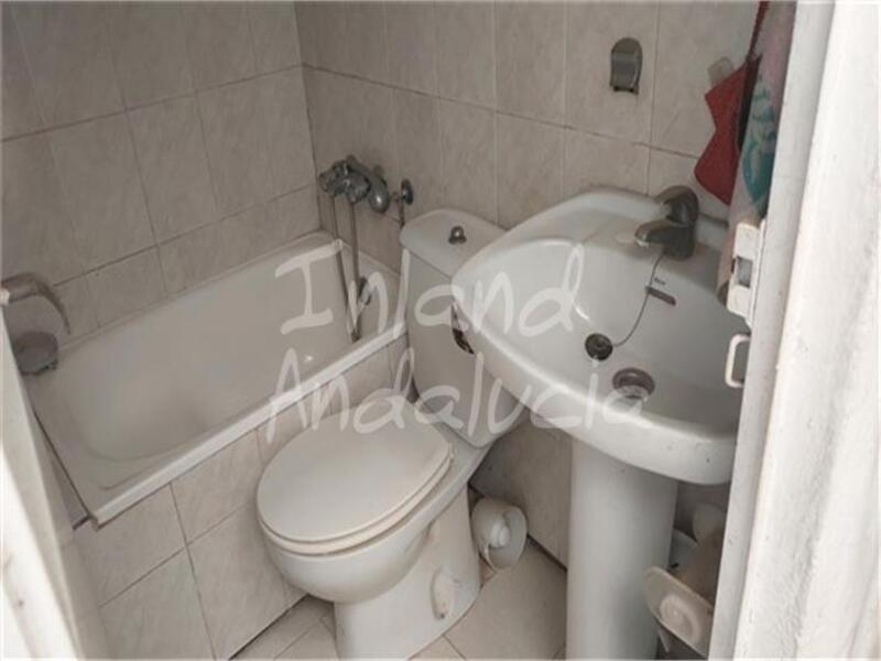 3 slaapkamer Gezinswoning Te koop