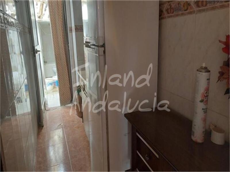 3 slaapkamer Gezinswoning Te koop