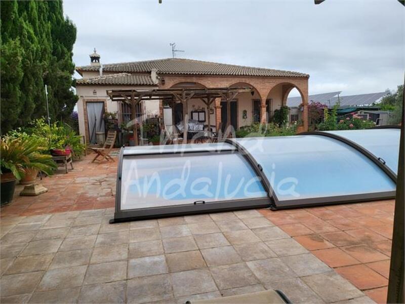 3 bedroom Villa for sale
