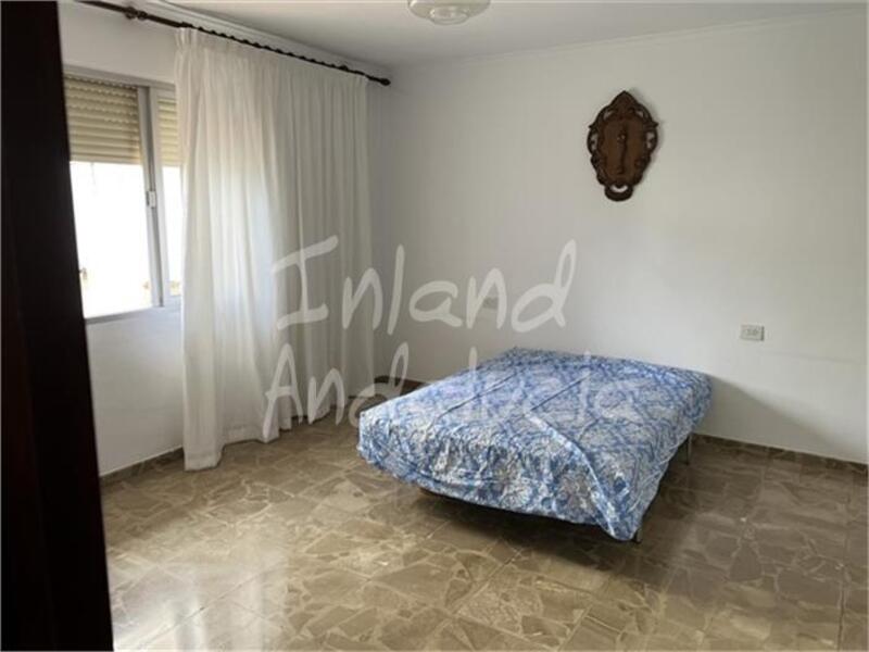 4 Schlafzimmer Stadthaus zu verkaufen