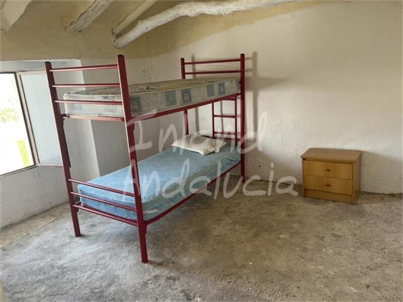 4 slaapkamer Gezinswoning Te koop