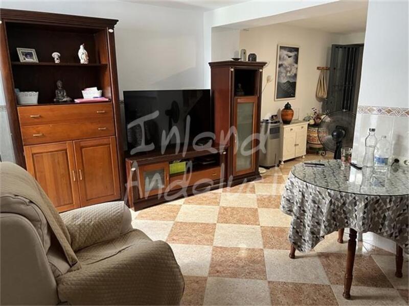 3 bedroom Townhouse for sale