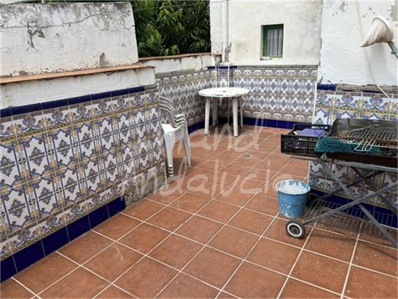 6 Schlafzimmer Stadthaus zu verkaufen