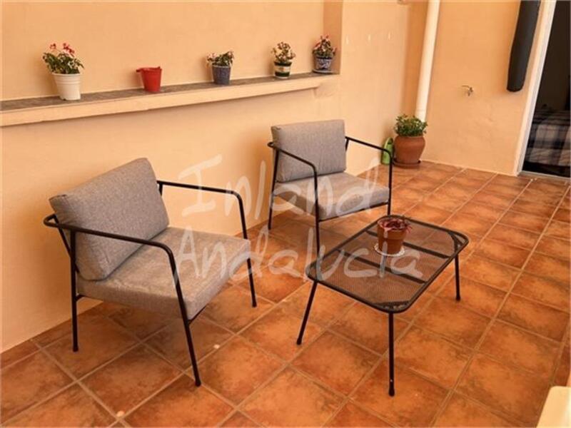 3 bedroom Townhouse for sale