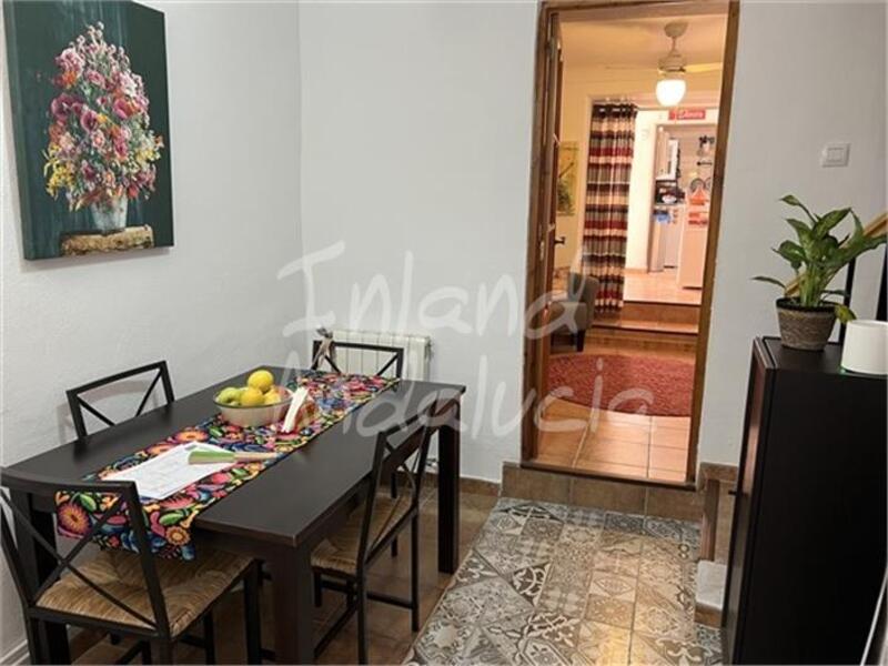 3 bedroom Townhouse for sale