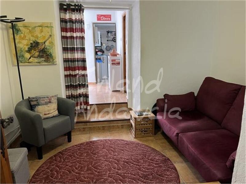 3 bedroom Townhouse for sale
