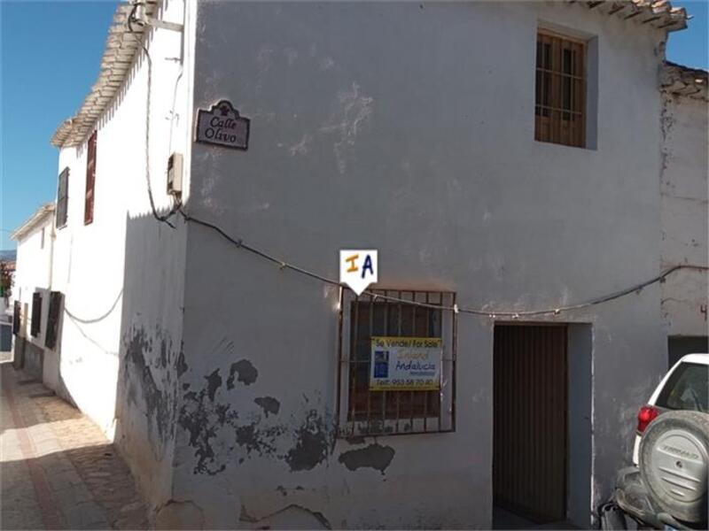 Townhouse for sale in Moclin, Granada