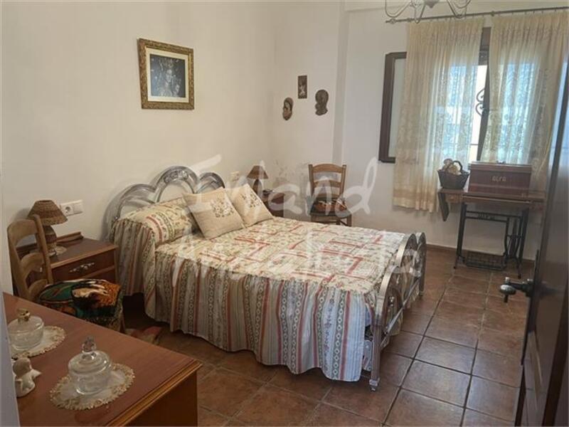5 Schlafzimmer Stadthaus zu verkaufen