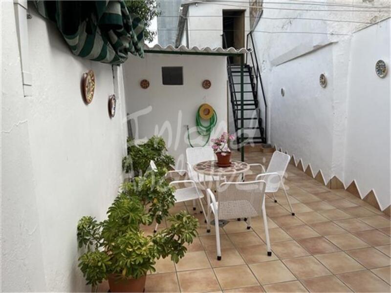 Townhouse for sale in Priego de Cordoba, Córdoba