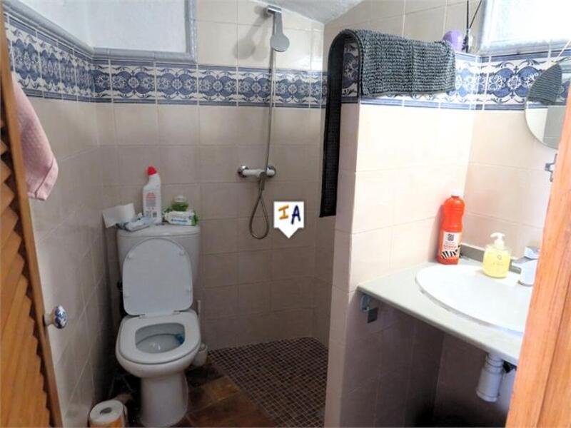 1 спальная комната городская тюрьма продается