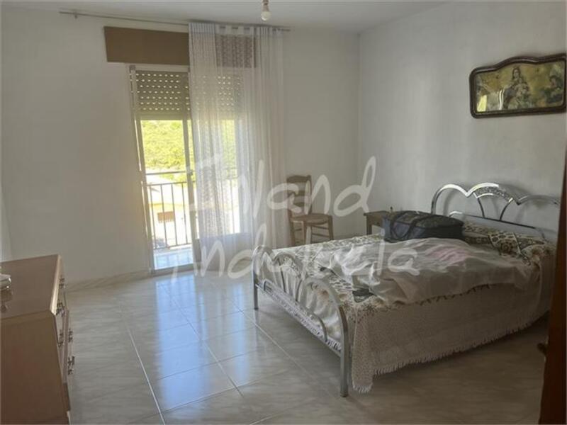 4 Cuarto Adosado en venta