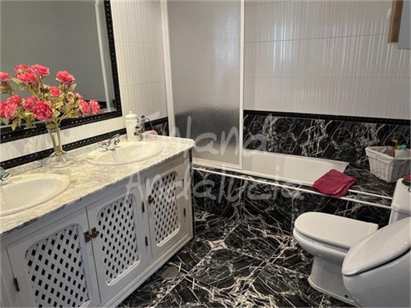 5 Cuarto Adosado en venta