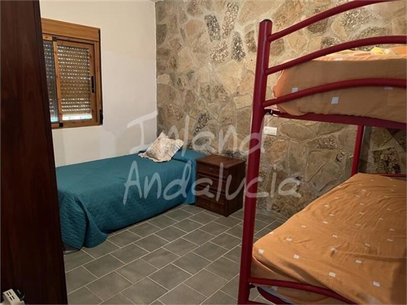 2 Schlafzimmer Landhaus zu verkaufen