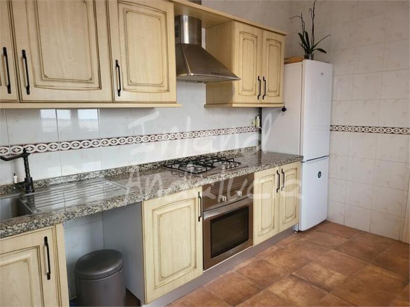 3 bedroom Townhouse for sale