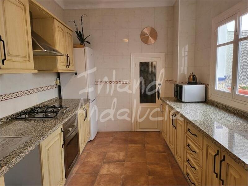3 bedroom Townhouse for sale