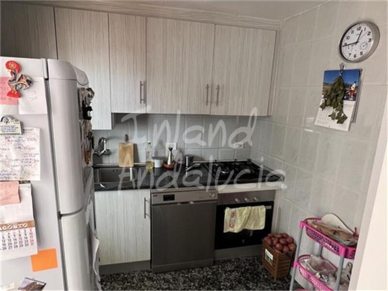 4 slaapkamer Gezinswoning Te koop