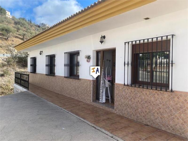 Townhouse for sale in Comares, Málaga