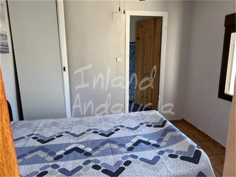 2 bedroom Townhouse for sale