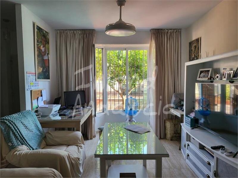 3 bedroom Townhouse for sale