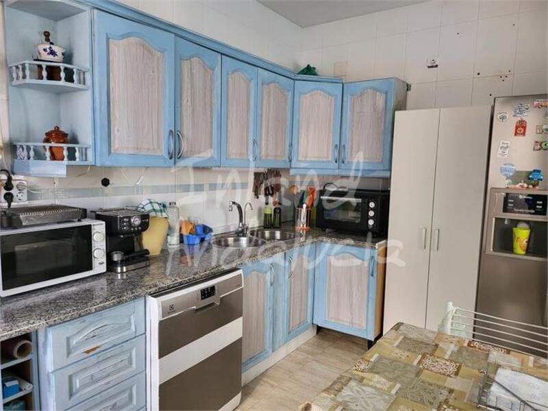 3 bedroom Townhouse for sale