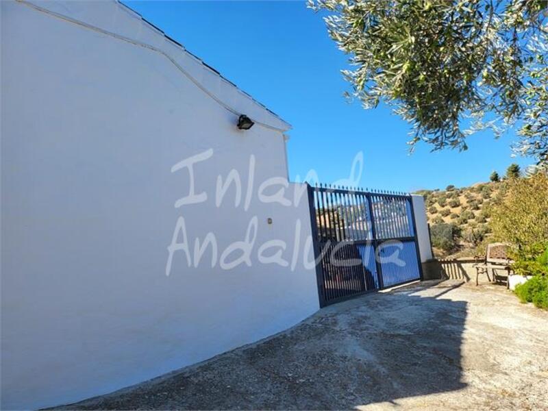 4 bedroom Country House for sale