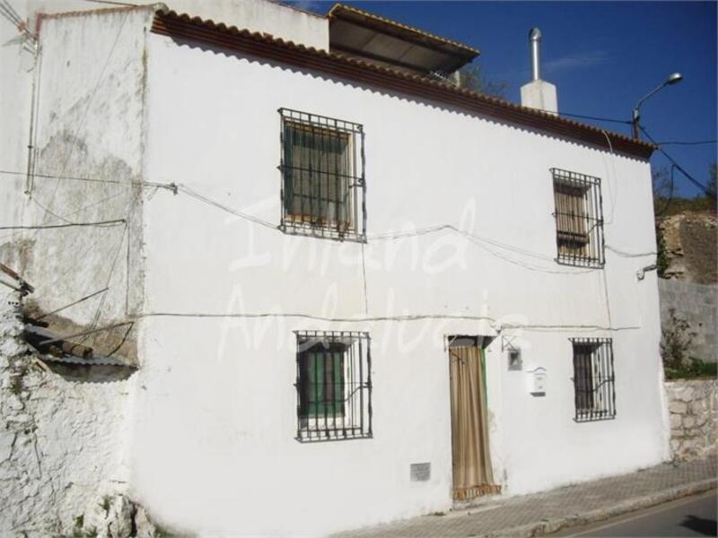 Townhouse for sale in Alfarnate, Málaga